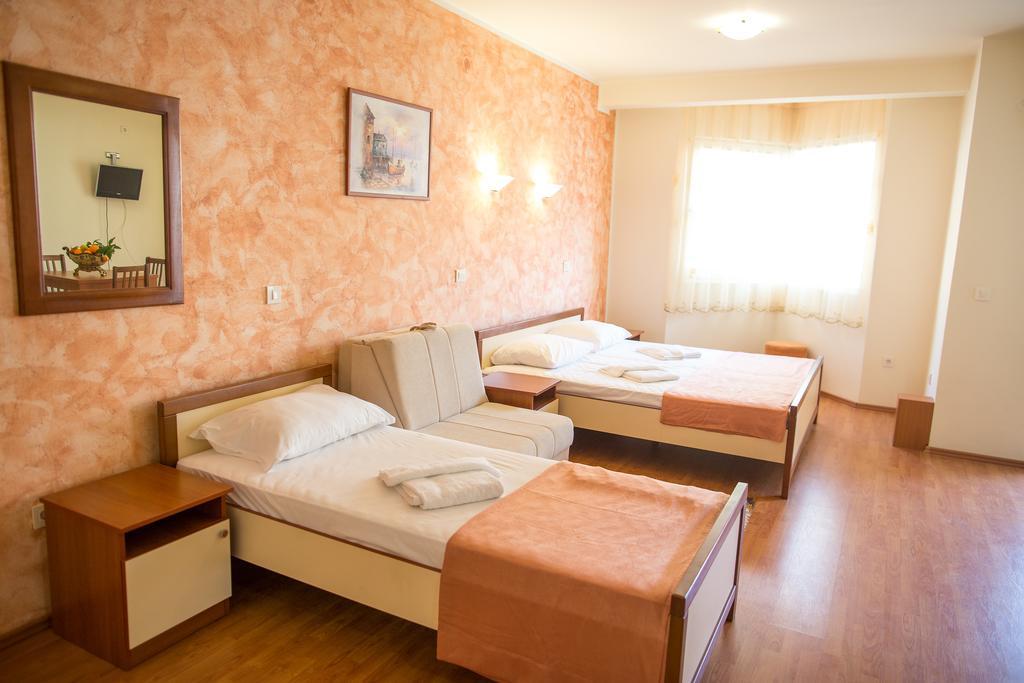 Residence Bella Budva Oda fotoğraf